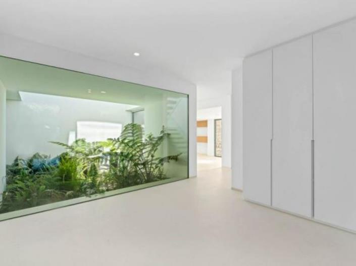 Image No.17-4 Bed Villa for sale