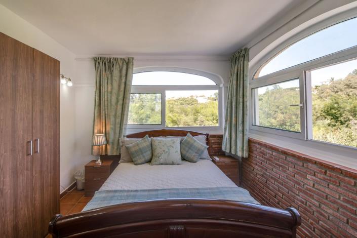 Image No.25-5 Bed House/Villa for sale