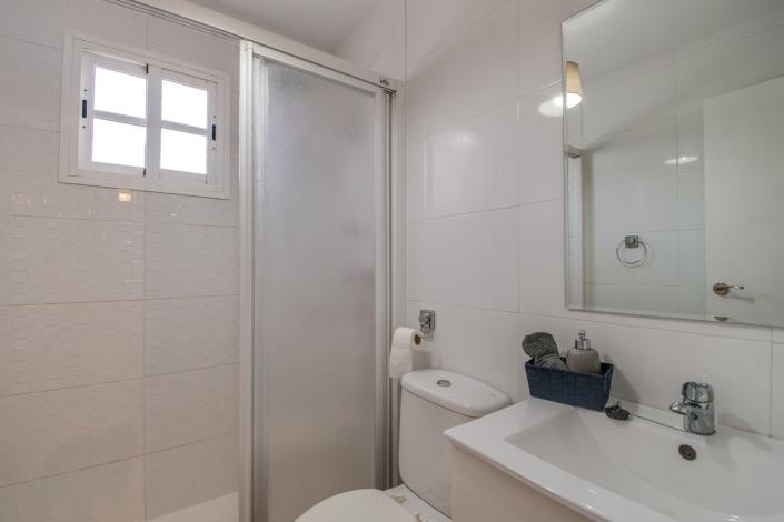 Image No.38-5 Bed House/Villa for sale