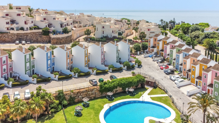 Image No.9-Maison de ville de 3 chambres à vendre à Casares