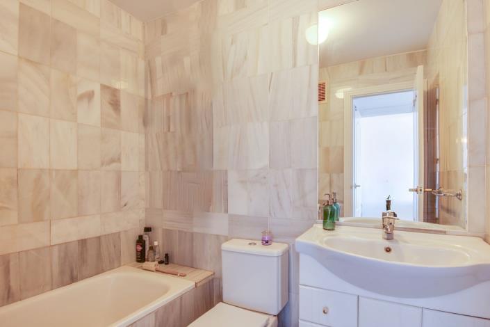 Image No.12-Appartement de 2 chambres à vendre à Mijas Costa