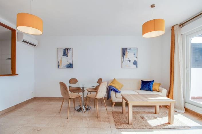 Image No.16-2 Bed Apartment for sale