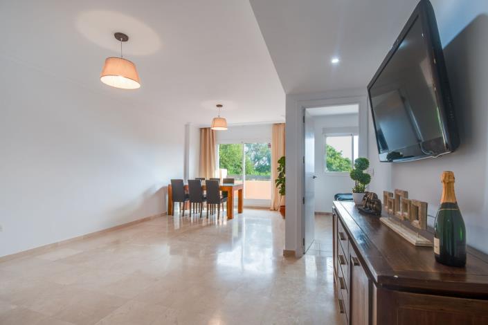 Image No.10-2 Bed Apartment for sale