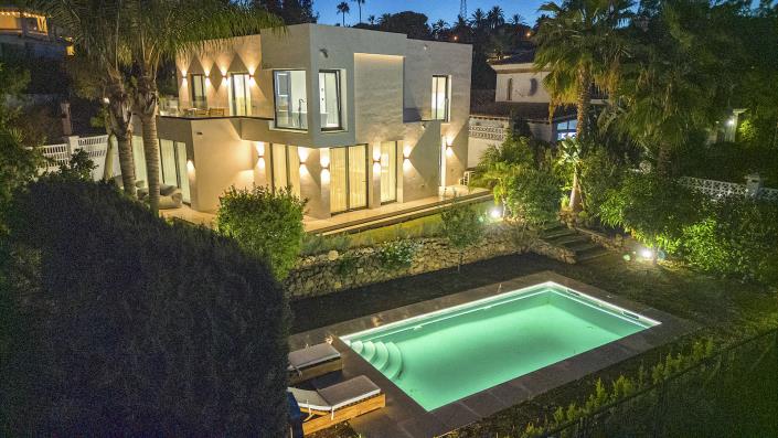 Image No.30-5 Bed Villa for sale