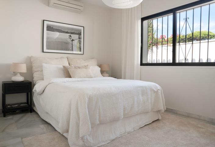 Image No.23-4 Bed Villa for sale