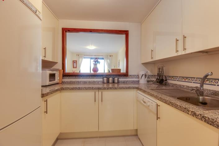 Image No.12-2 Bed Apartment for sale