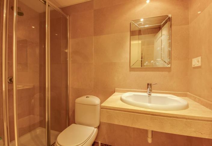 Image No.18-2 Bed Apartment for sale