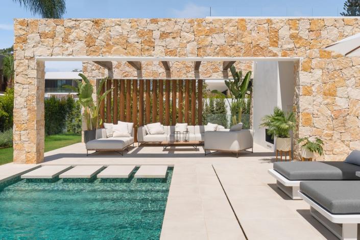 Image No.15-6 Bed Villa for sale