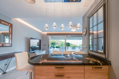 9-467d0cee5b725f3ef65f102a0c2e69c0