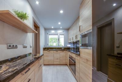 10-bb915d1cb19341576dcdc994b81ab9c5