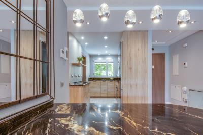 12-53013098fcab6c38b1379cd33298e050