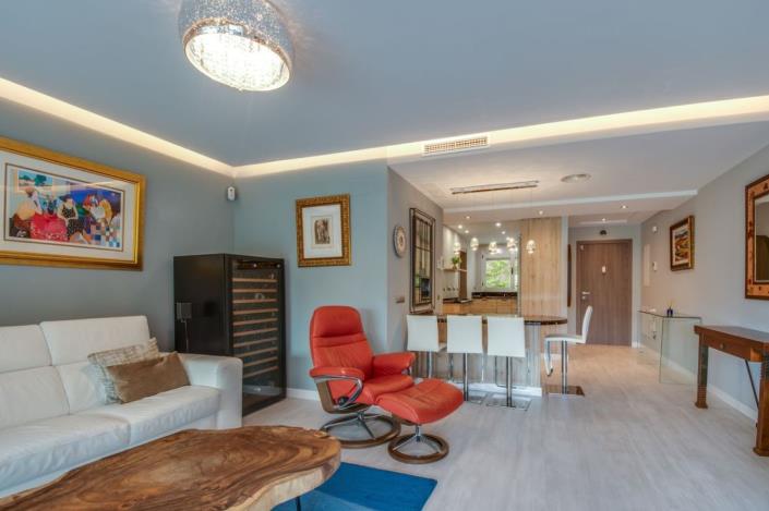 Image No.23-2 Bed Apartment for sale