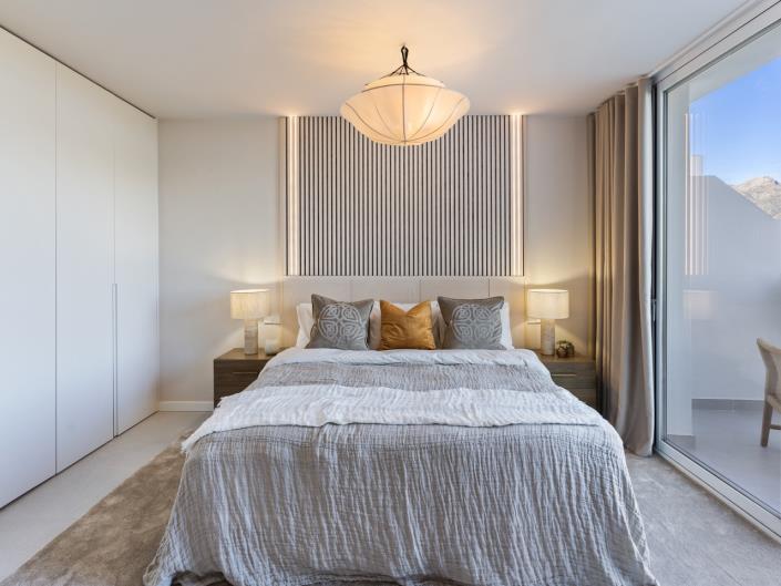 Image No.16-4 Bed Townhouse for sale