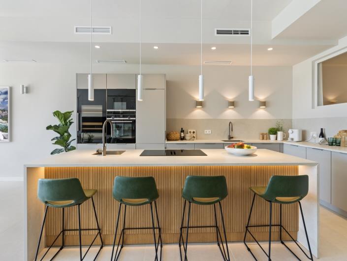 Image No.38-4 Bed Townhouse for sale