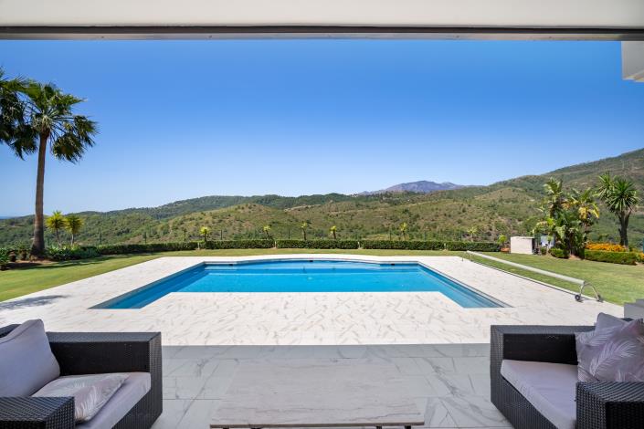 Image No.25-6 Bed Villa for sale