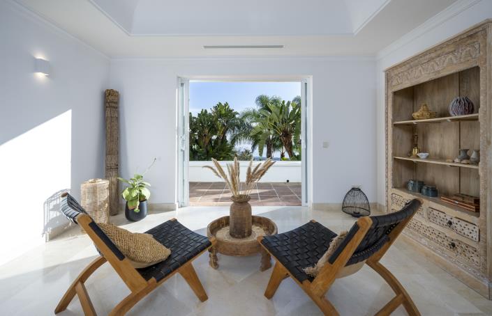 Image No.19-6 Bed Villa for sale