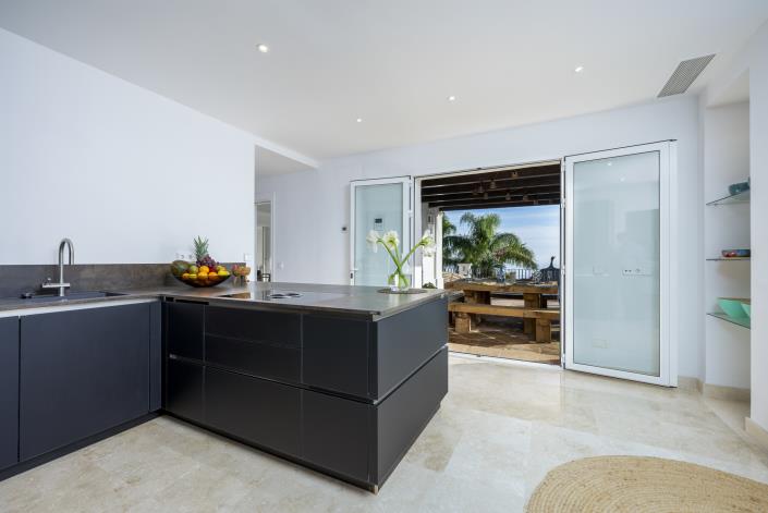 Image No.23-6 Bed Villa for sale