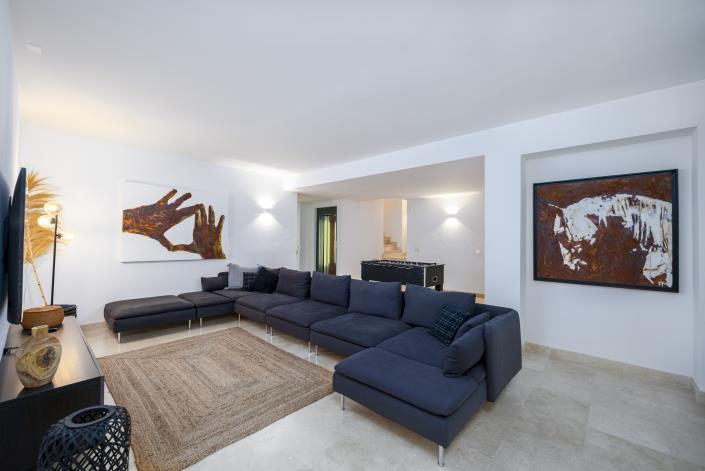 Image No.30-6 Bed Villa for sale