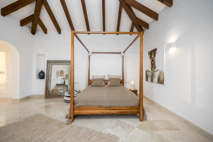 Image No.44-6 Bed Villa for sale