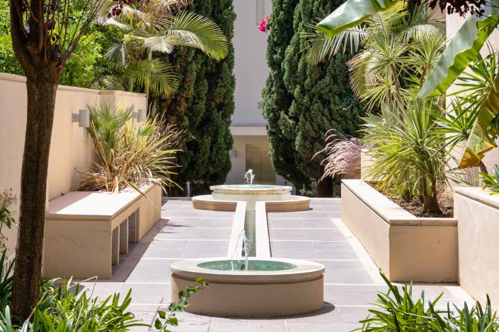 Image No.10-3 Bed Apartment for sale