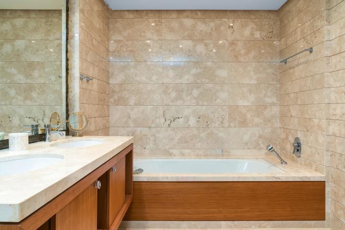 Image No.28-3 Bed Apartment for sale