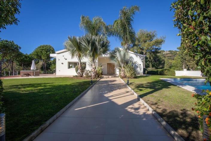 Image No.17-4 Bed Villa for sale