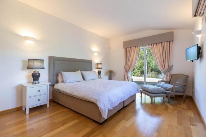 Image No.19-4 Bed Villa for sale