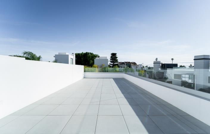 Image No.23-4 Bed Apartment for sale