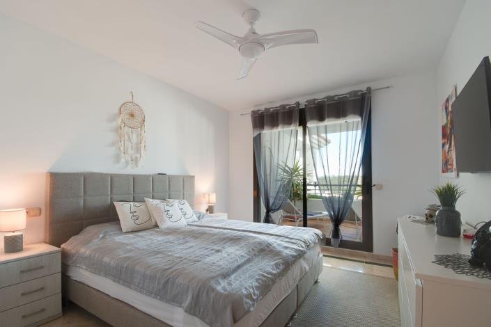 Image No.11-2 Bed Apartment for sale