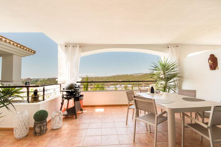 Image No.12-2 Bed Apartment for sale