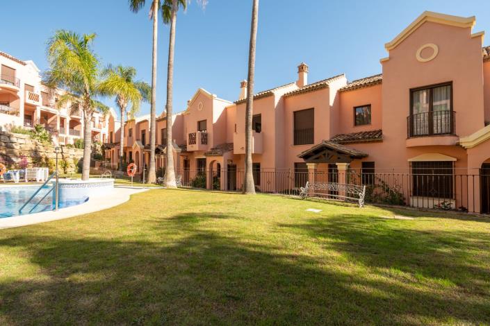 Image No.32-Maison de ville de 3 chambres à vendre à Estepona