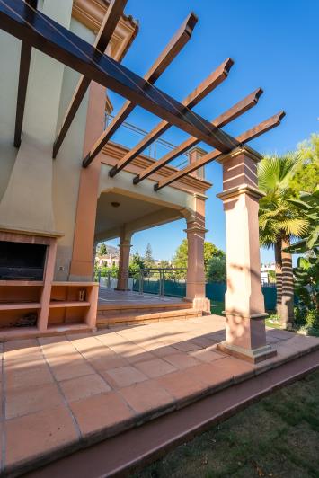 Image No.31-4 Bed Villa for sale