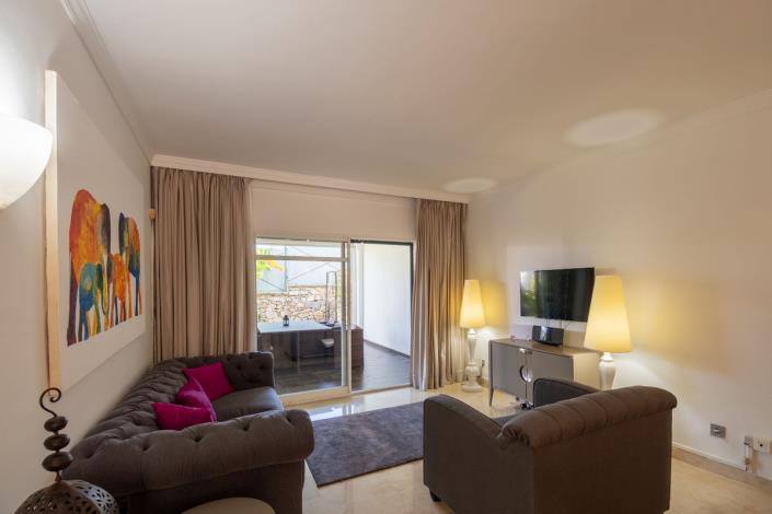 Image No.16-2 Bed Apartment for sale