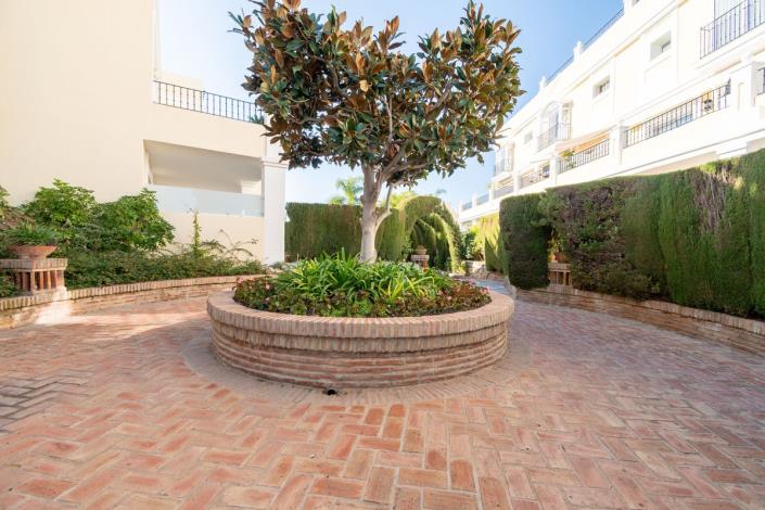 Image No.24-2 Bed Apartment for sale