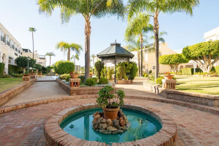 Image No.26-2 Bed Apartment for sale