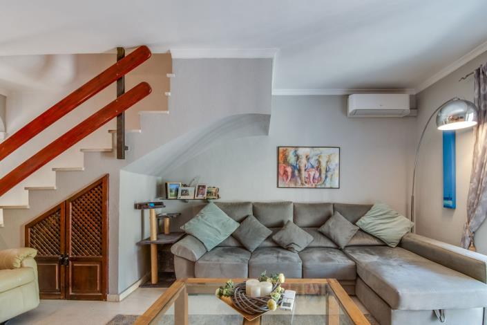 Image No.3-2 Bed Townhouse for sale