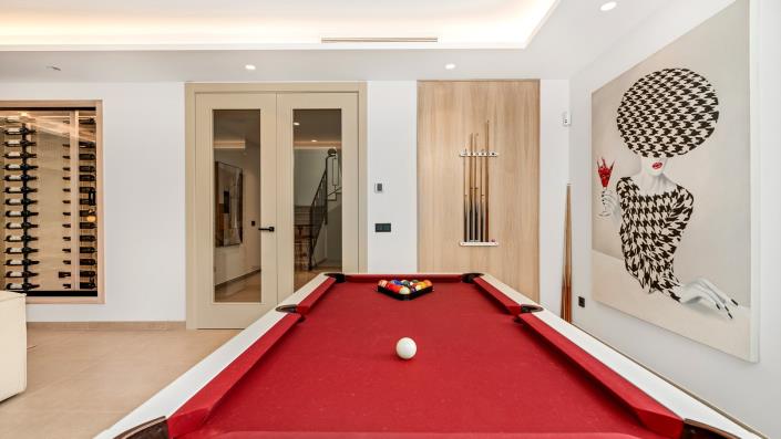 Image No.15-4 Bed Villa for sale