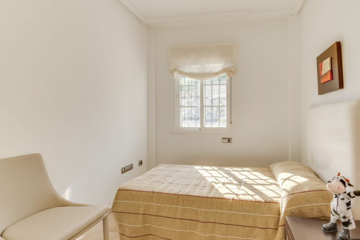 Image No.10-3 Bed Townhouse for sale