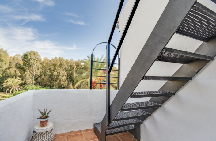 Image No.2-Maison de ville de 3 chambres à vendre à Casares