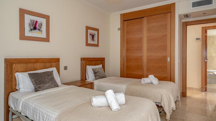 Image No.15-2 Bed Apartment for sale