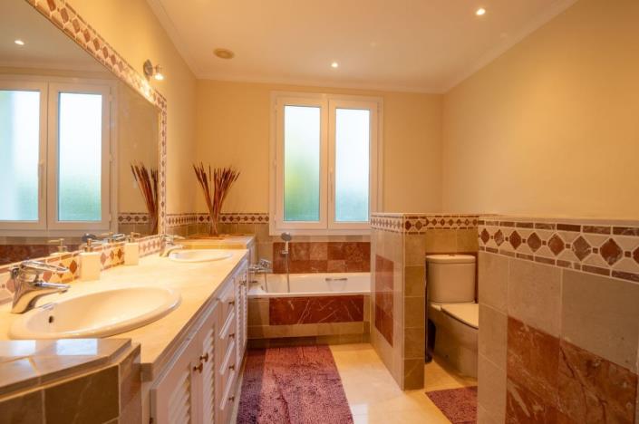 Image No.23-Villa de 5 chambres à vendre à Sierra Blanca