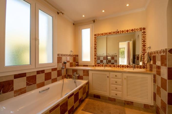 Image No.27-Villa de 5 chambres à vendre à Sierra Blanca