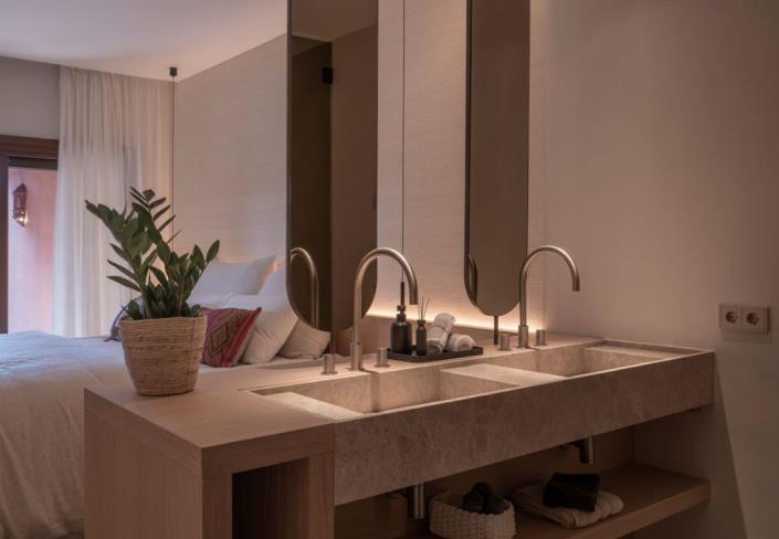 Image No.22-3 Bed Apartment for sale