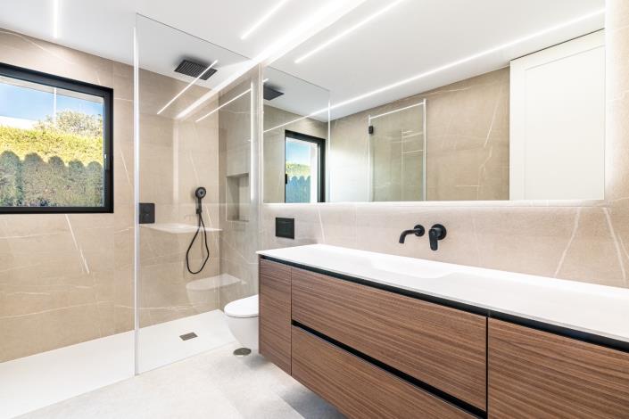 Image No.18-4 Bed Villa for sale