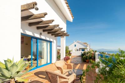 2-5bd7b9d04b45e33852eaf0ec6670150d