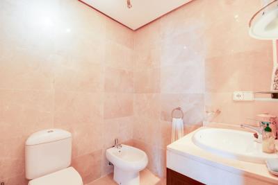 13-5fd73dea700db77384c091ca9818b1a9