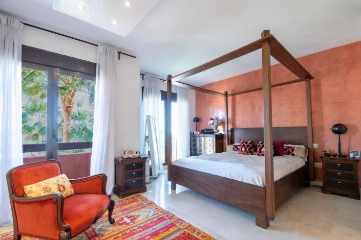 Image No.24-Maison de ville de 2 chambres à vendre à Estepona