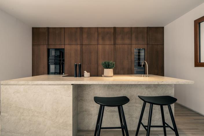 Image No.21-4 Bed Townhouse for sale