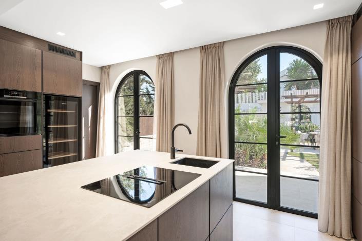 Image No.42-Villa de 4 chambres à vendre à Nueva Andalucia