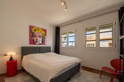 10-bb915d1cb19341576dcdc994b81ab9c5